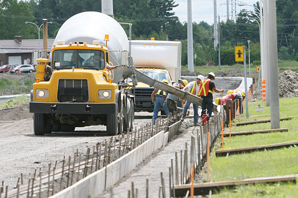Best Concrete Walkway Installation  in De Soto, MO